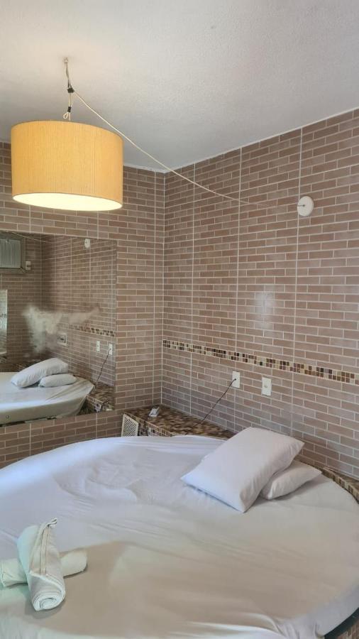 Motel Tropical Ribeirão Preto Eksteriør billede